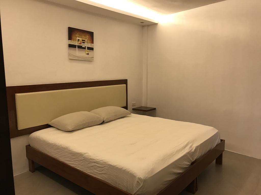Koko'S Place Diniwid Balabag  Екстериор снимка