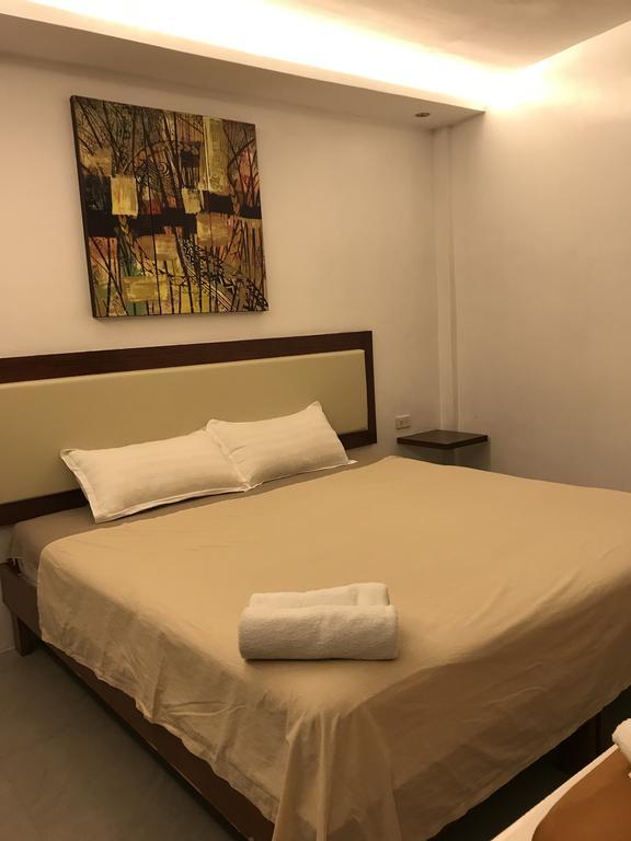 Koko'S Place Diniwid Balabag  Екстериор снимка