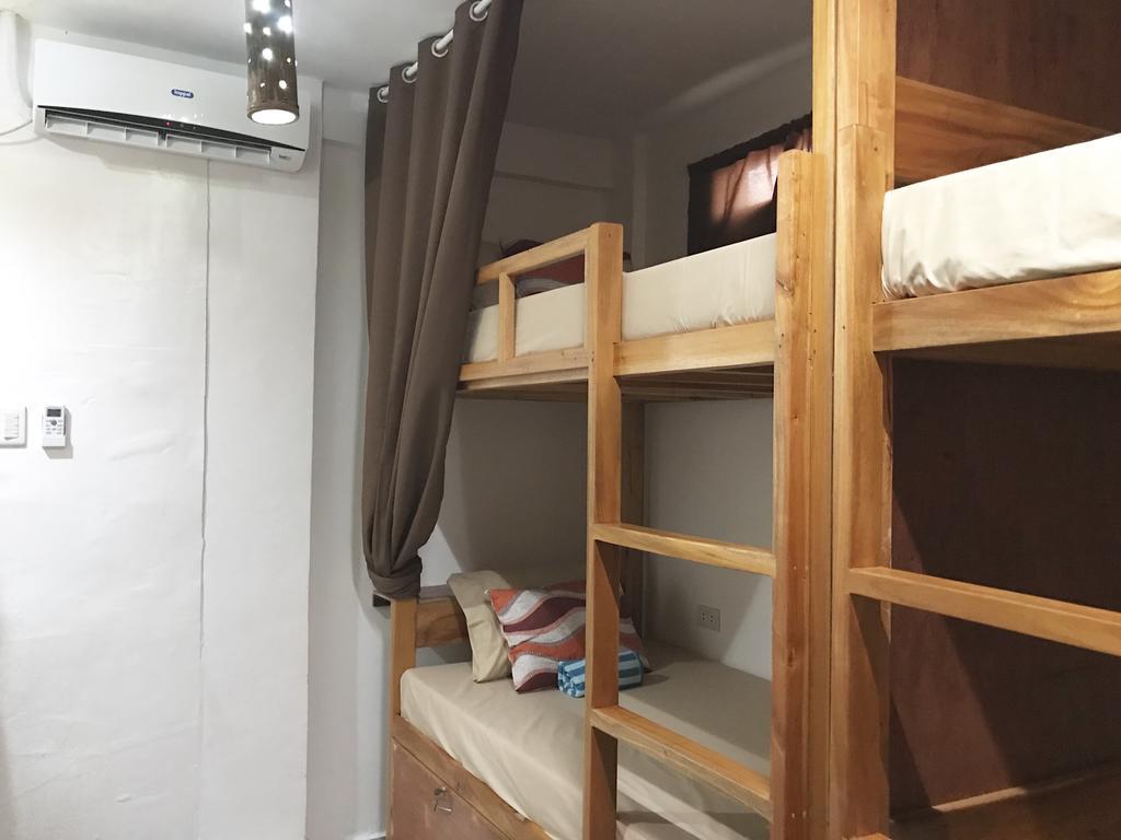 Koko'S Place Diniwid Balabag  Екстериор снимка