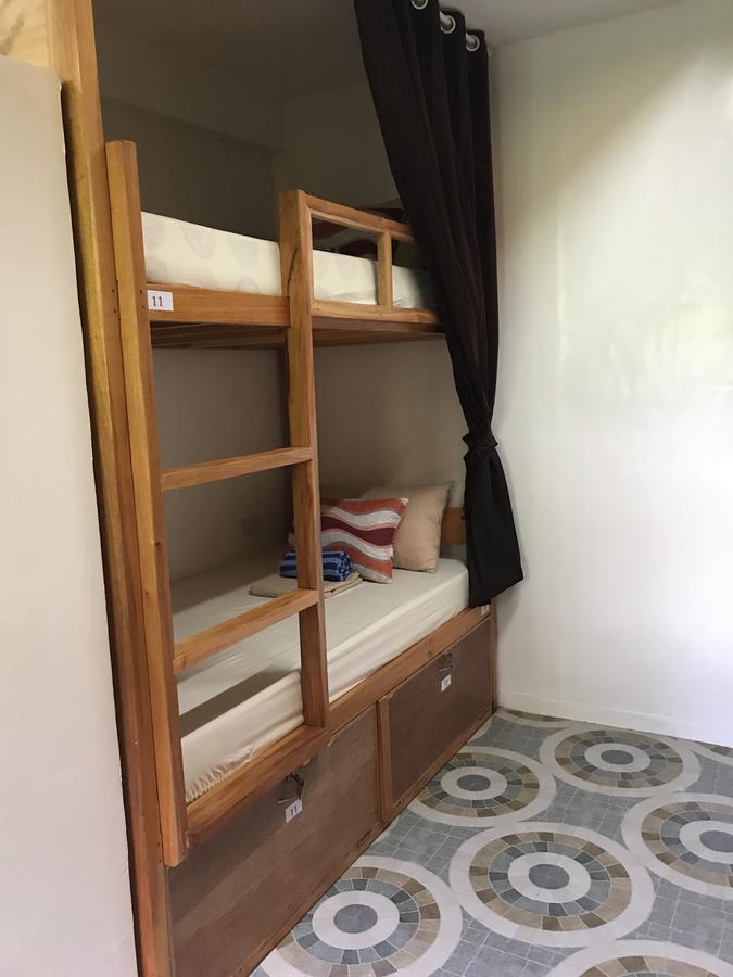 Koko'S Place Diniwid Balabag  Екстериор снимка